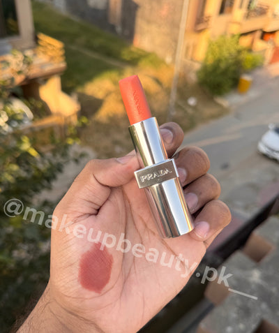 Prada Lip Optimizing Lipstick 3.8 G Full size.