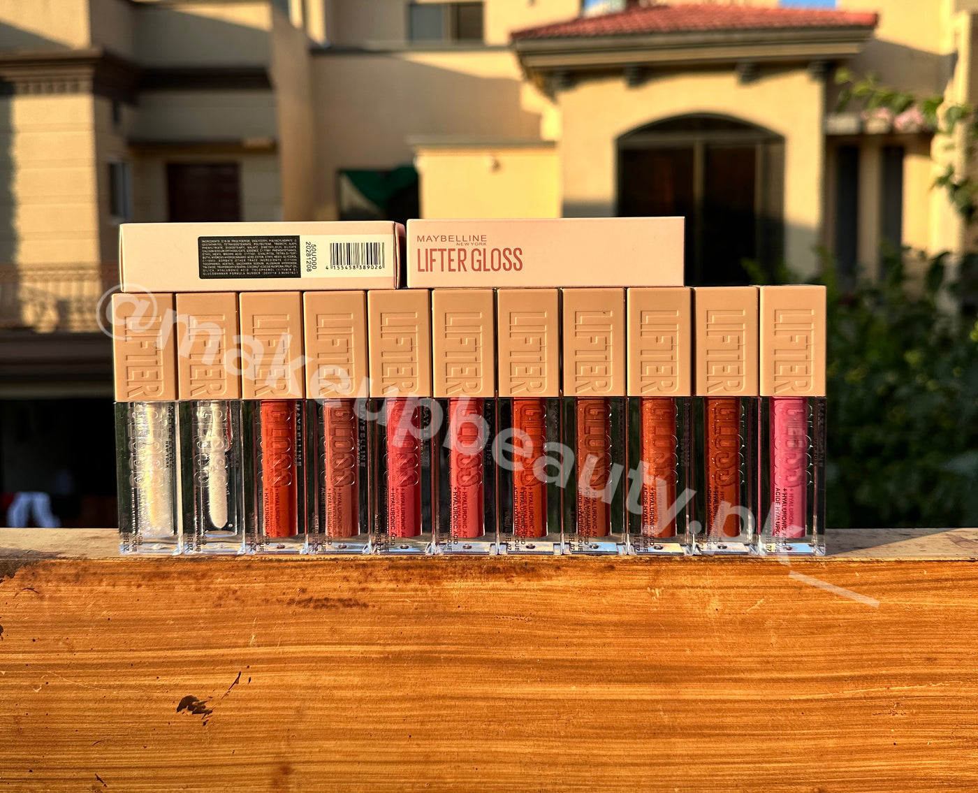 Maybelline Lifter Gloss Limited stock buy each now at Lowest Price😍✨.