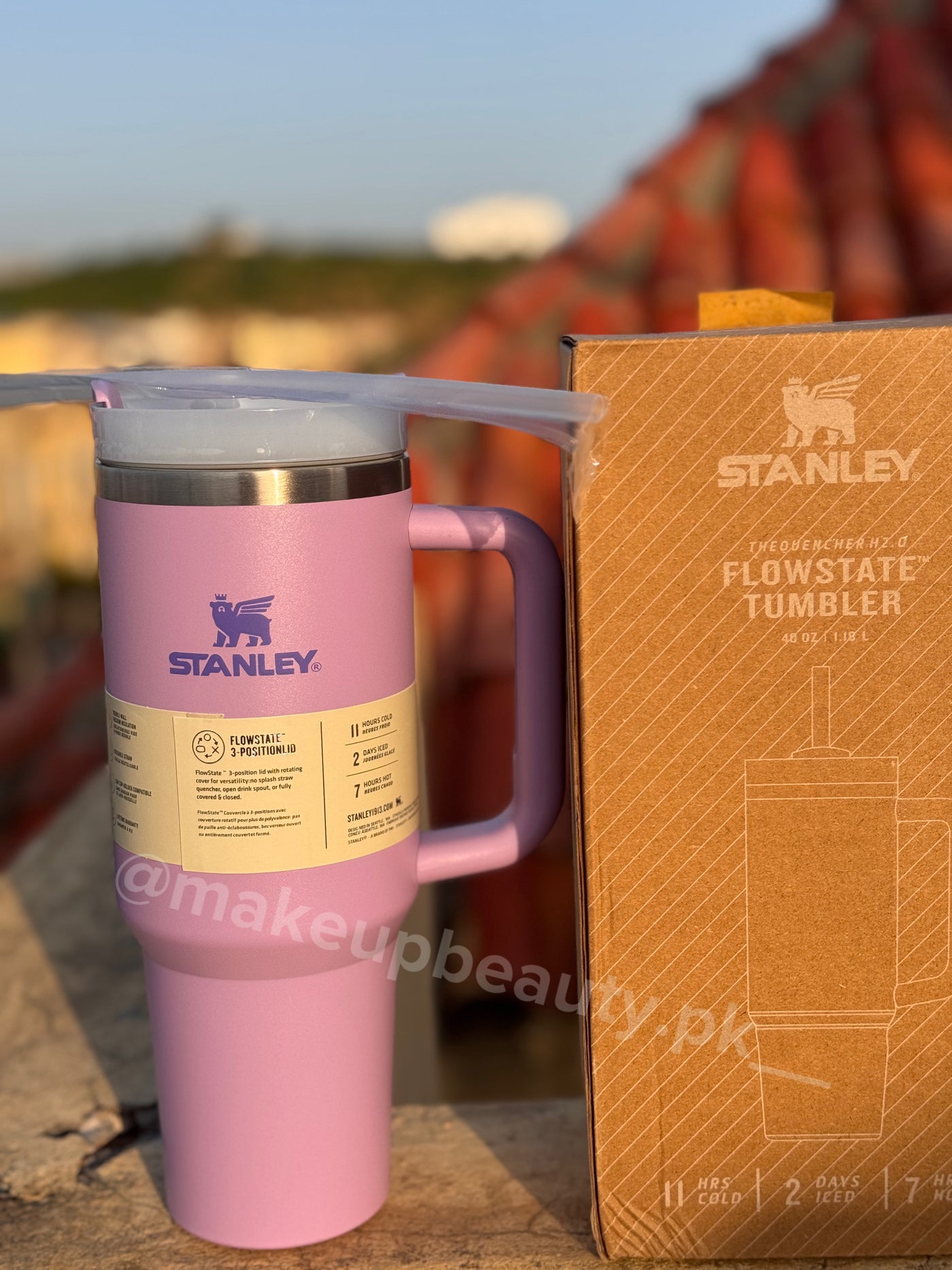 Stanley Quencher H2.0 Tumbler 1.18L. With Strow.