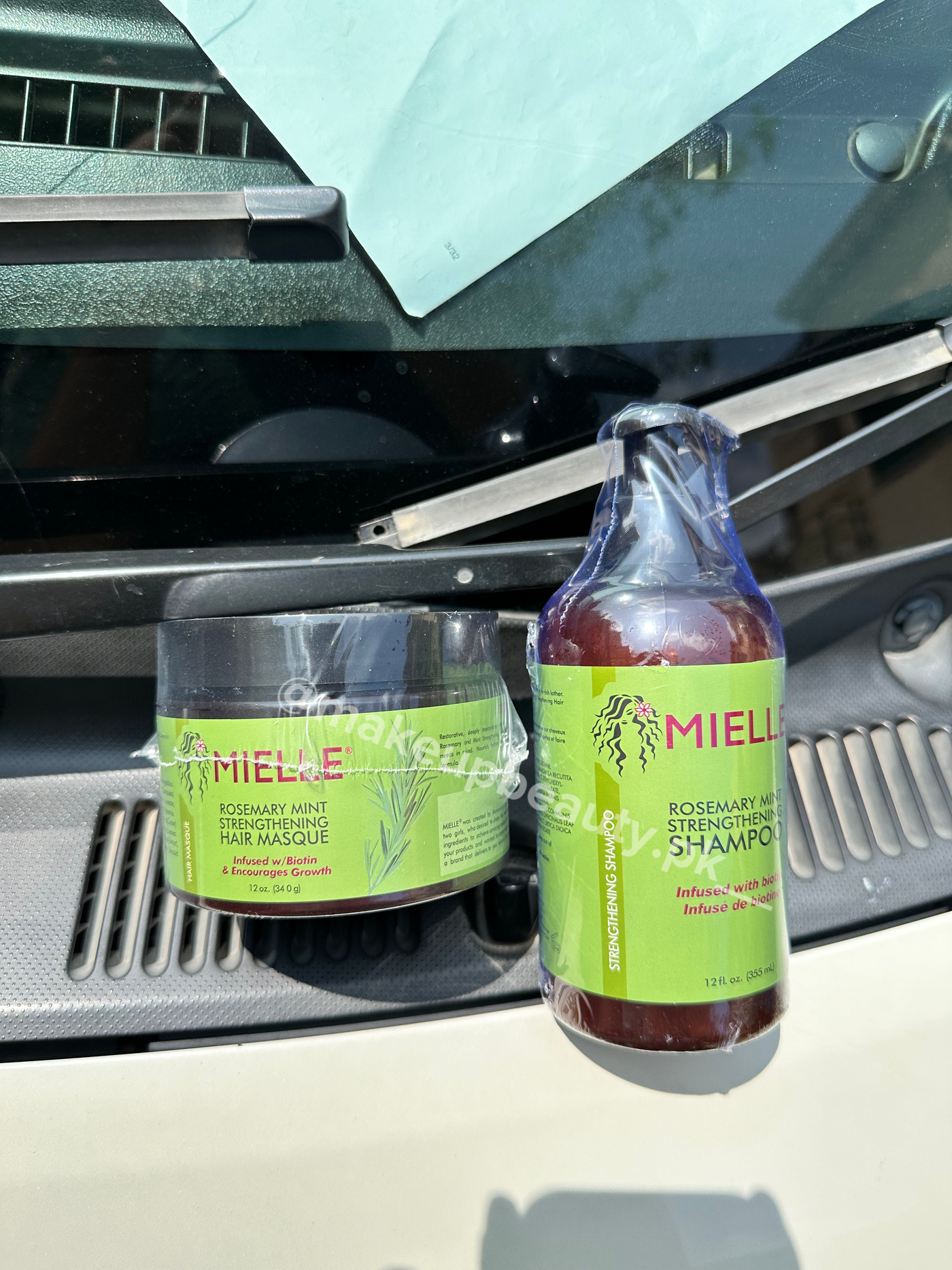 Mielle Sulphate free Deal of Two✨. Hair mask (340 g) and Hair Shampoo (355 mL)