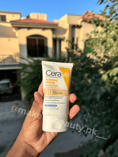 Cera ve Hydrating Mineral Ultra sheer Tinted Sunscreen spf 30 50 ML
