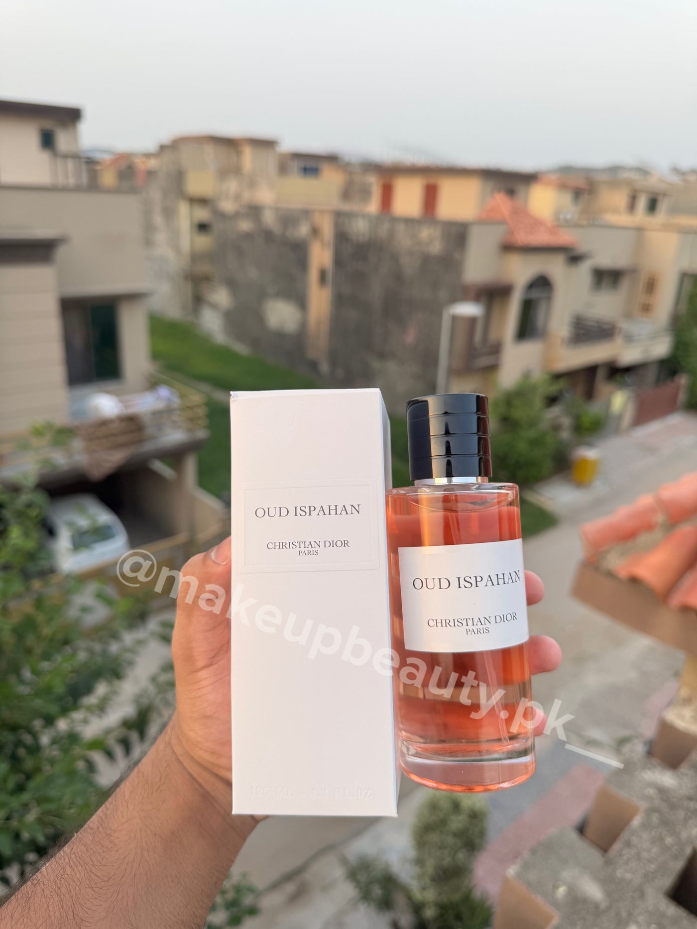 Dior Oud Ispahan Original Factory Leftover 6-10 hrs lasting Fragrance. 120 ML Big size bottle
