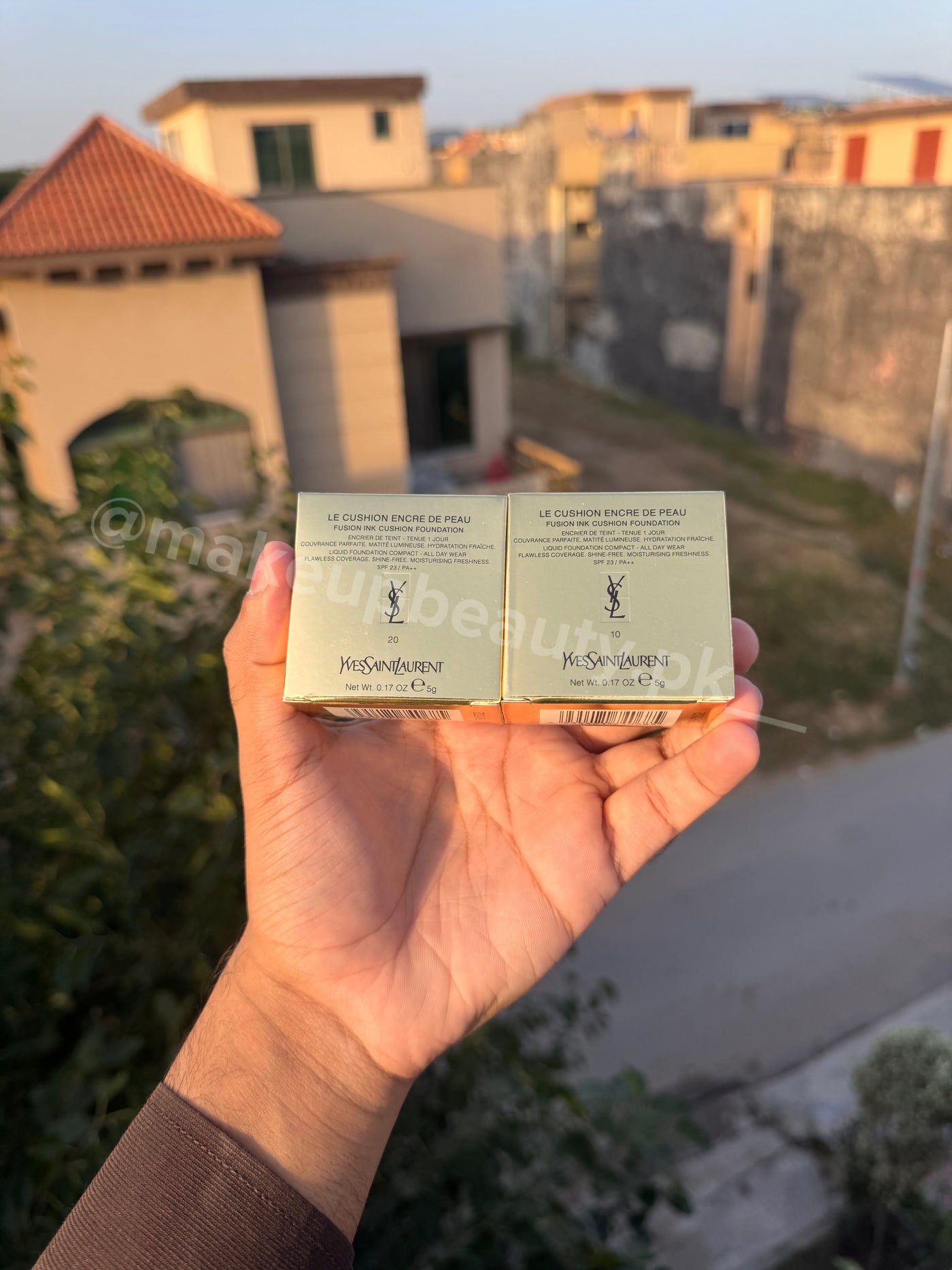 YSL Fusion Ink Cushion Foundation with Spf 23 PA++.