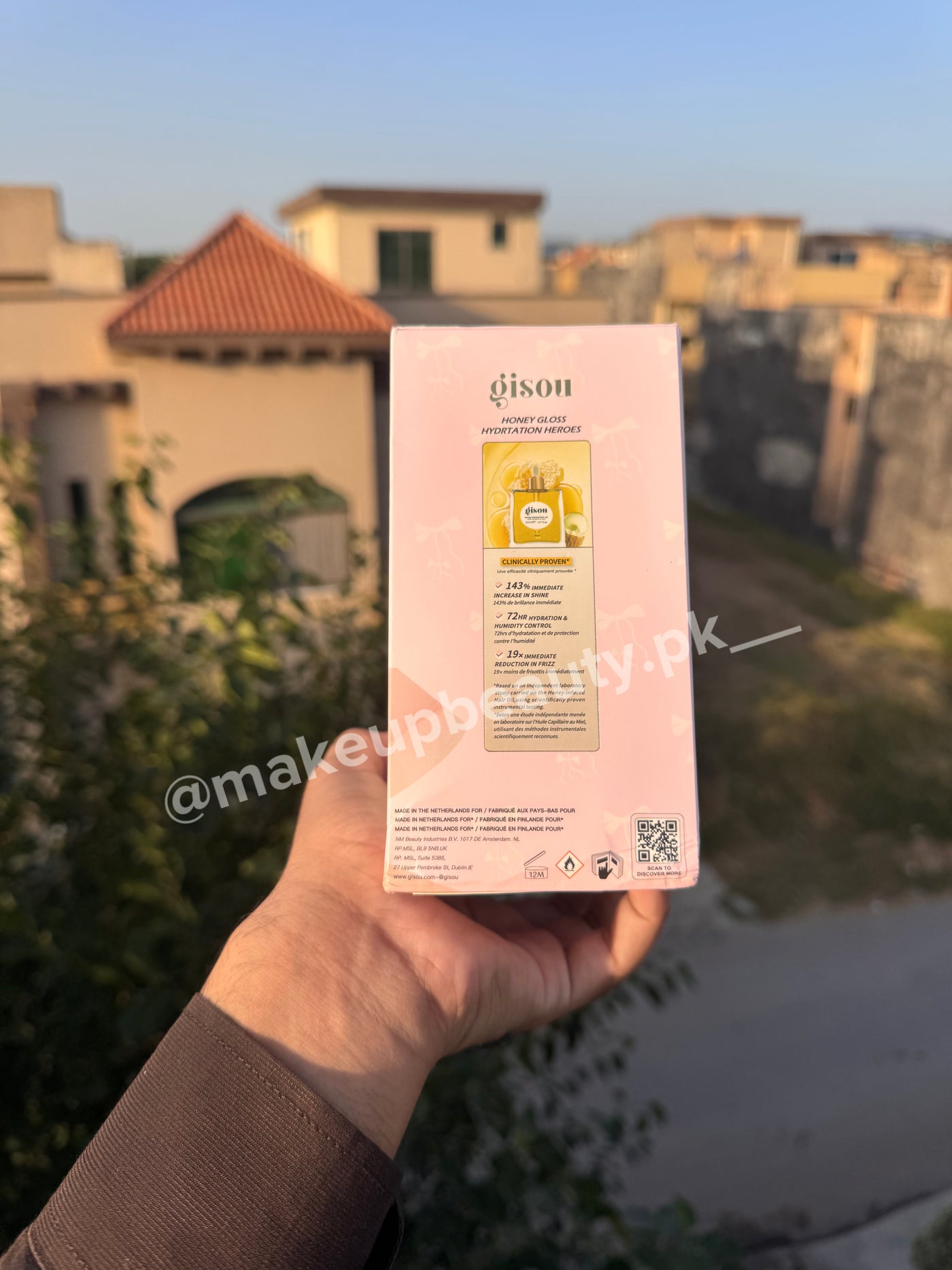 Gisou Honey Gloss Hydration Heroes Set 4 in 1 for Hair and Lips.