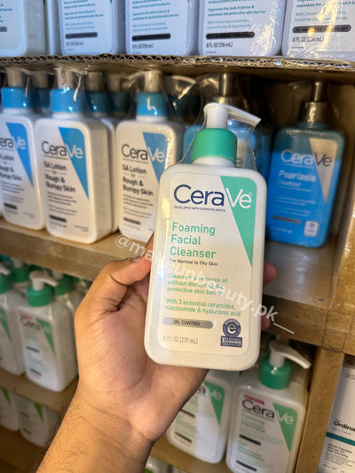 Buy Any Two Cleansers/Moisturisers In just Rs 2199😍. Limited stock only. 100% Original!.
