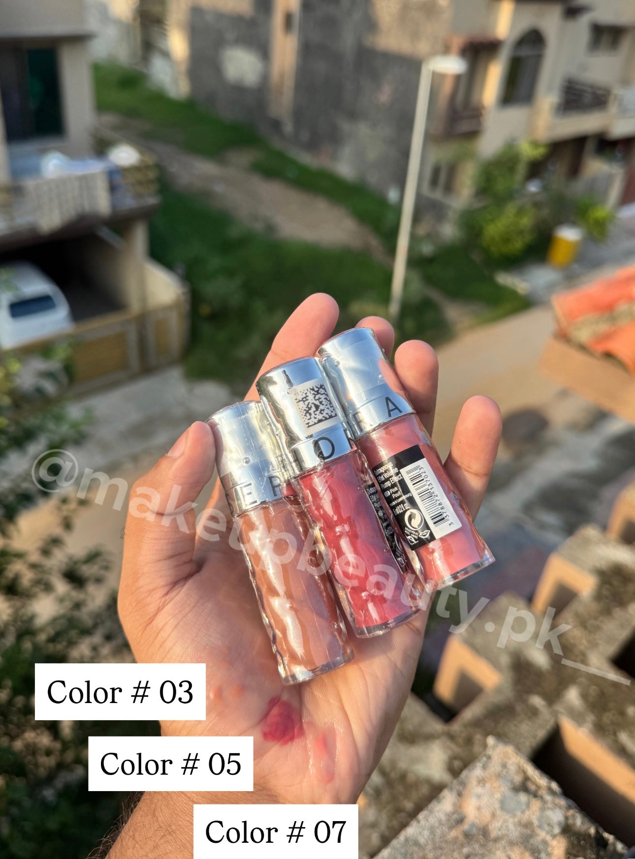 Sephora Outrageous Plump Hydrating Lip Gloss