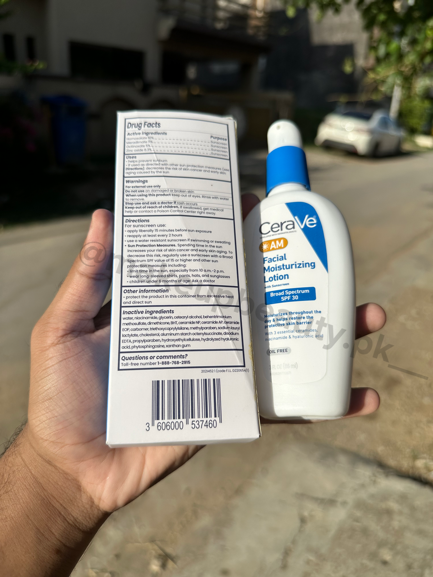 Cera Ve AM Facial moisturizing Lotion With Broad spectrum Spf 30.