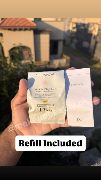 DiorSnow Bloom Perfect Moist Cushion SPF 50+ PA+++ Shade: 010 (Light beige) With Refill included.