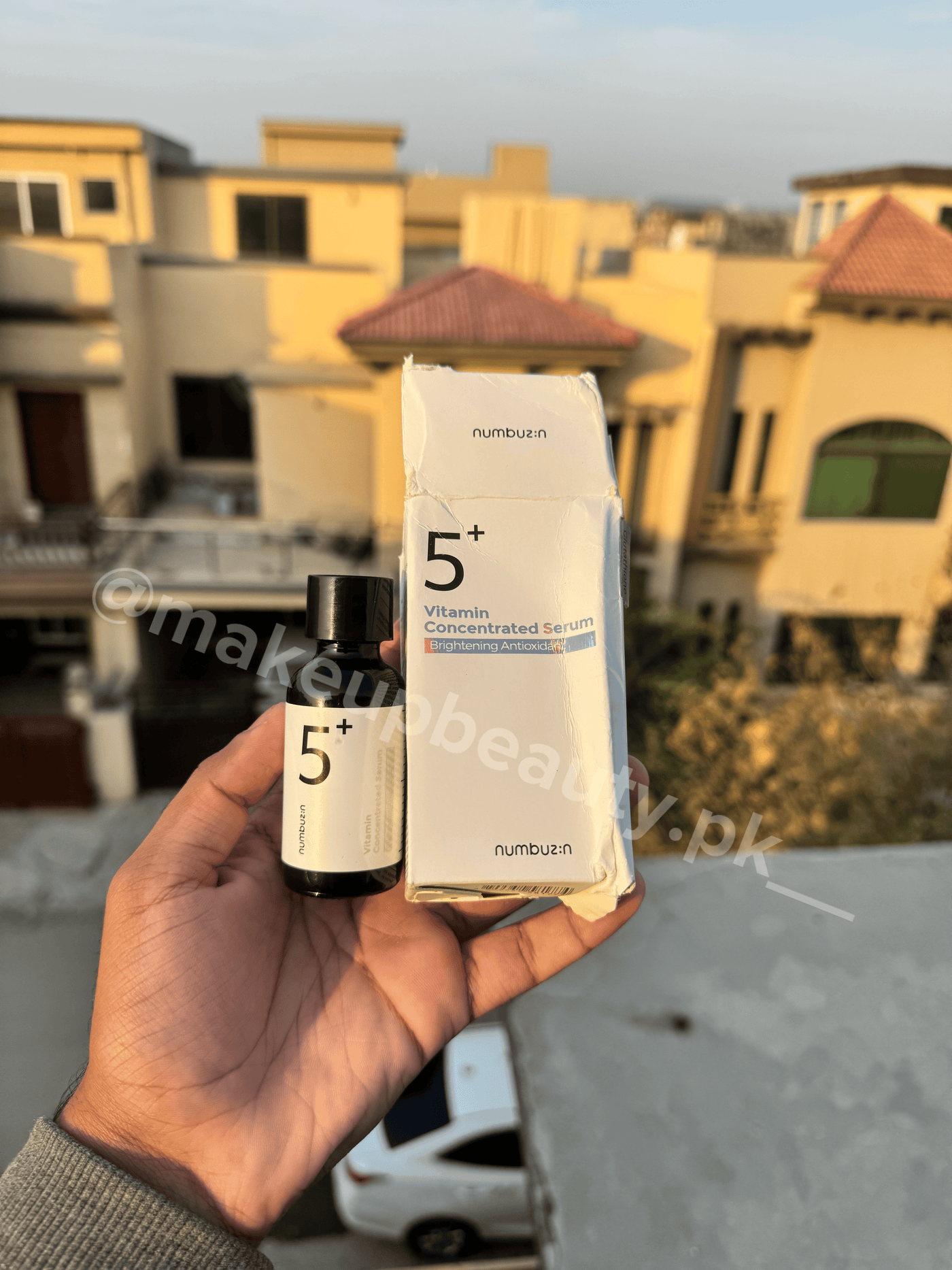Numbuzin 5+ Vitamin Concentrated Brightening Antioxidant Serum 30 ML (Just Box rough , Bottle is Fresh and complete in quantity).