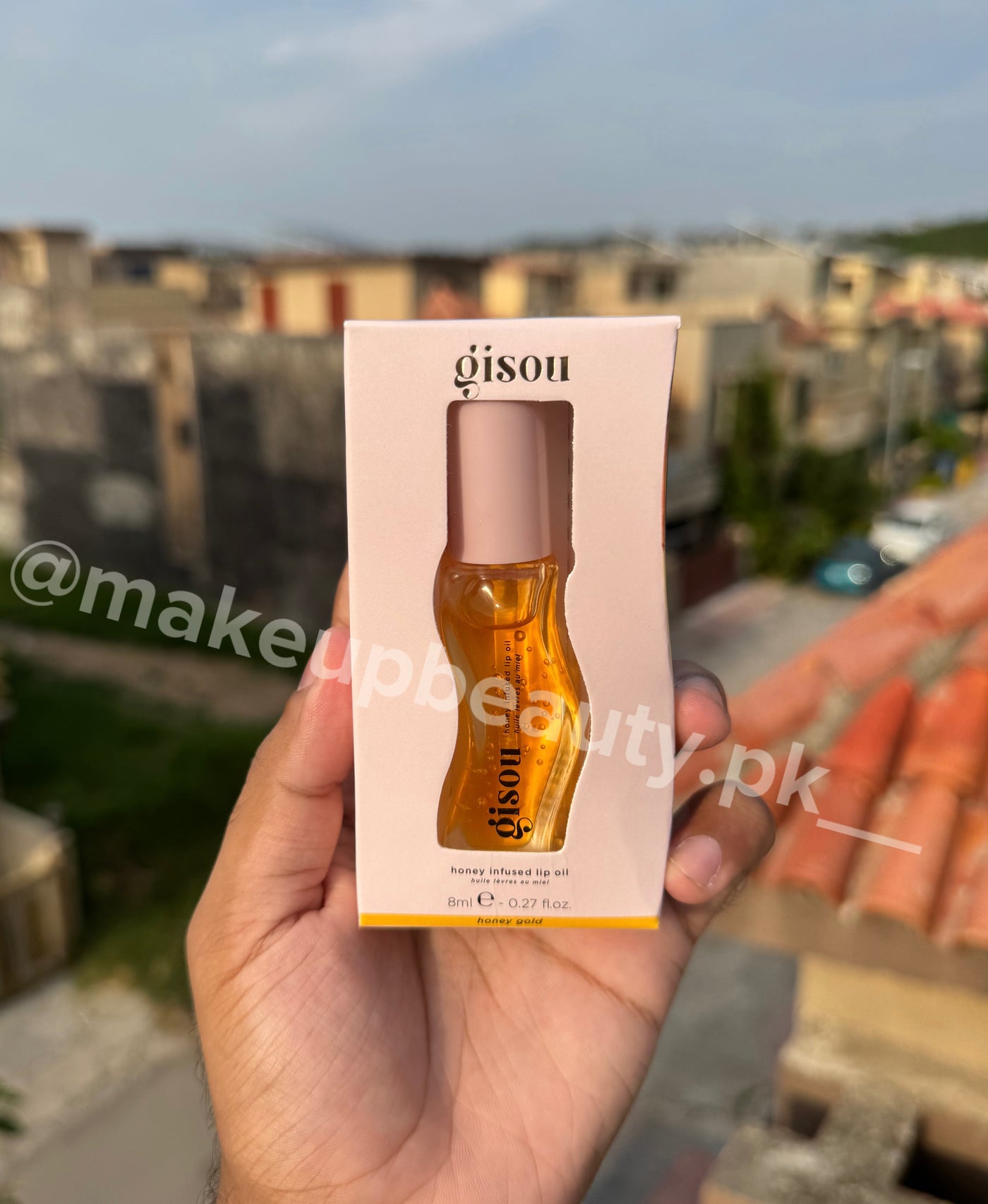 Gisou Honey Infused Lip Oil buy each.
