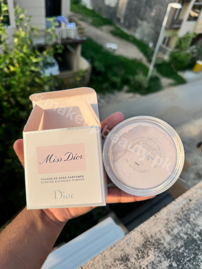 Miss Dior Scented Blooming Powder.