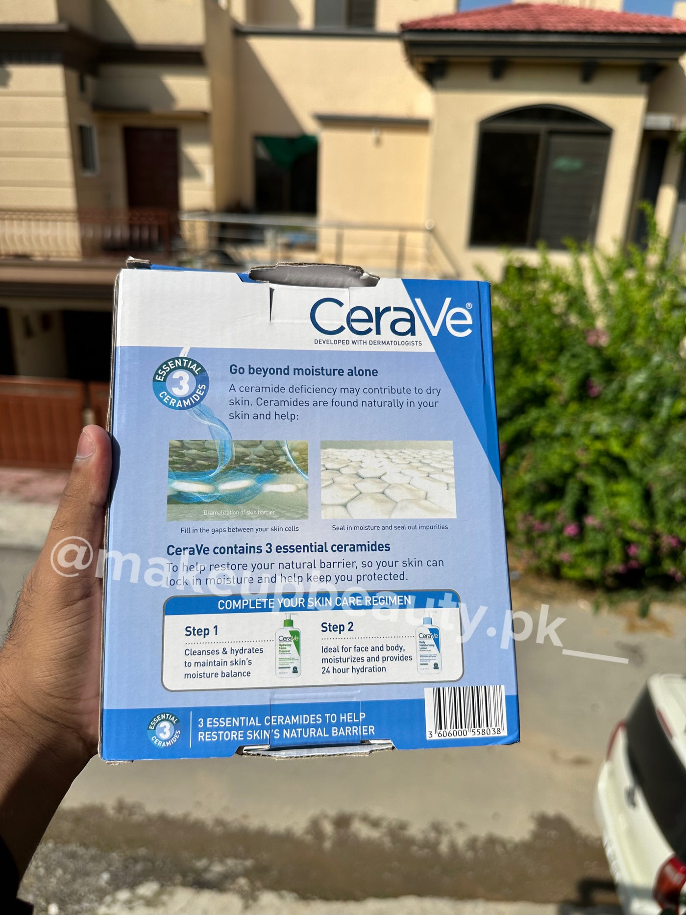 CeraVe Duo Box featuring the Daily Moisturizing Lotion and Hydrating Facial Cleanser, 355 ML each Bottle both made in the New york USA 🇺🇸.