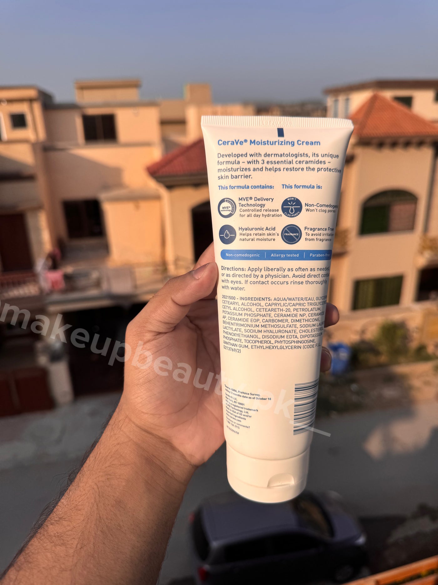 Cera ve Moisturizing Cream 236 ML Normal to dry skin.