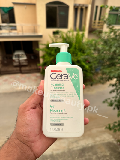 Buy Any Two Cleansers/Moisturisers In just Rs 2199😍. Limited stock only. 100% Original!.