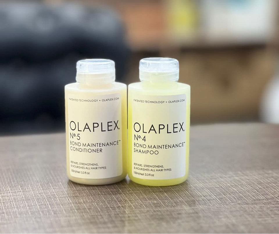 Olaplex Deal of two. No.5 and No.4 Shampoo plus conditioner