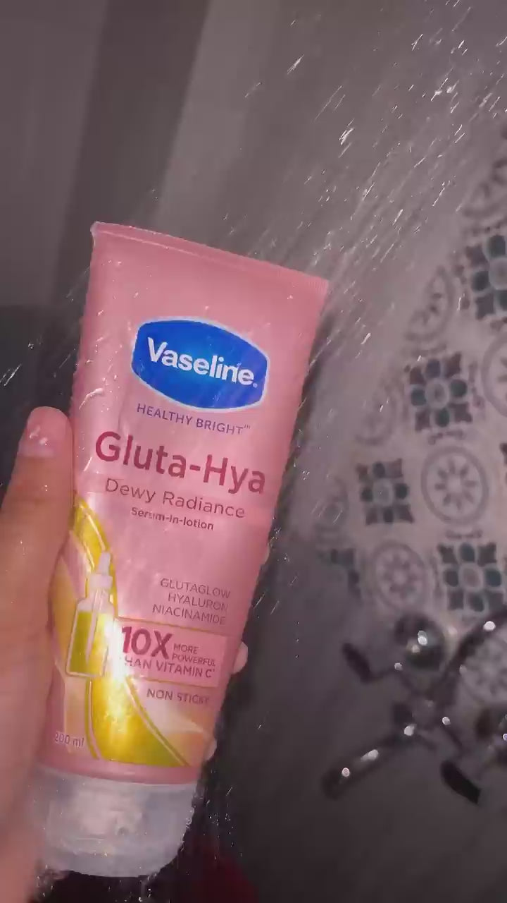 Vaseline Gluta-Hya Dewy Radiance serum burst Lotion 200 ML