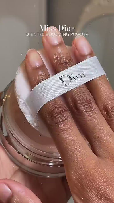 Miss Dior Scented Blooming Powder.