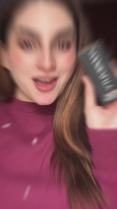 Huda Beauty Easy Blur Airbrush Foundation – 30 ML