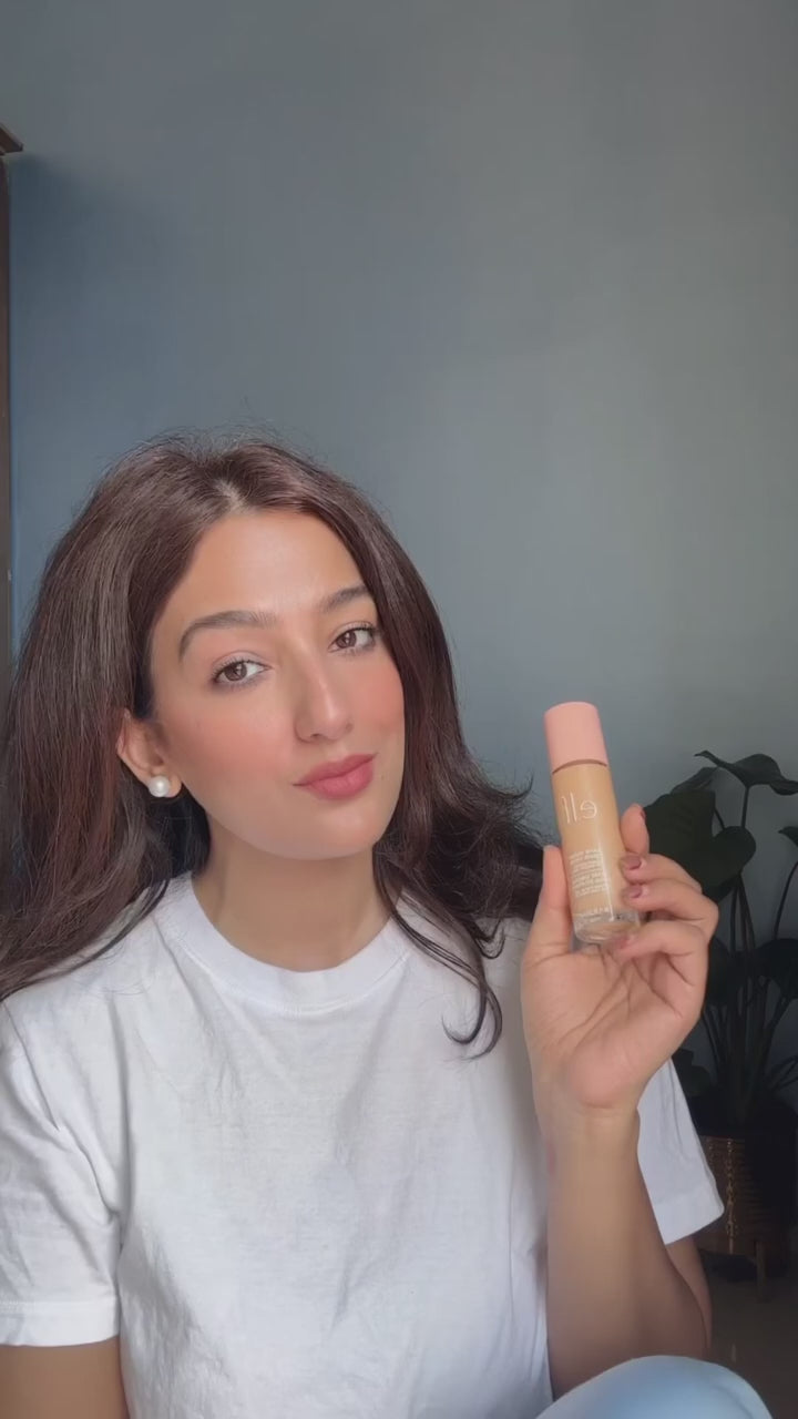 e.l.f Halo Glow Liquid Filter Flundation 31.5 ML each.